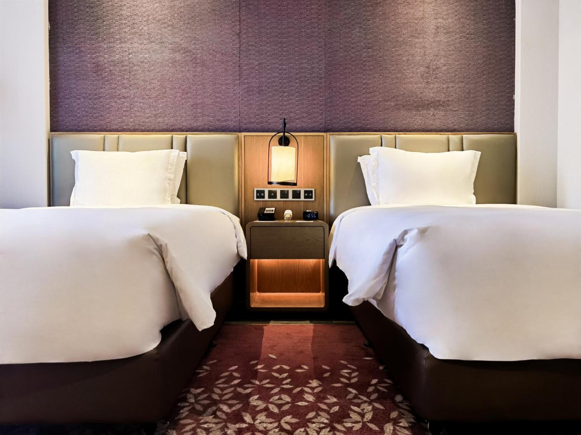 ホテル Crowne Plaza Qingdaoorientalmoviemetropolis By Ihg エクステリア 写真